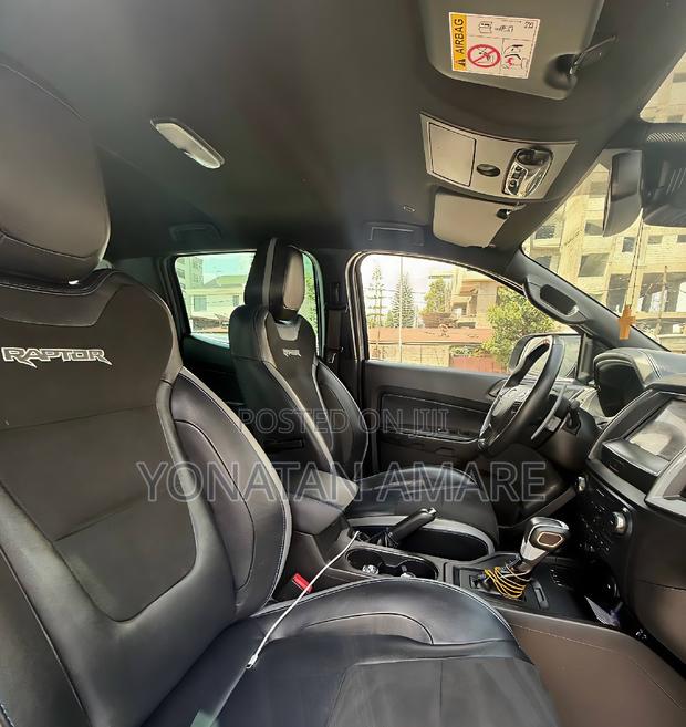 Ford Ranger Wildtrak 2023 Gray