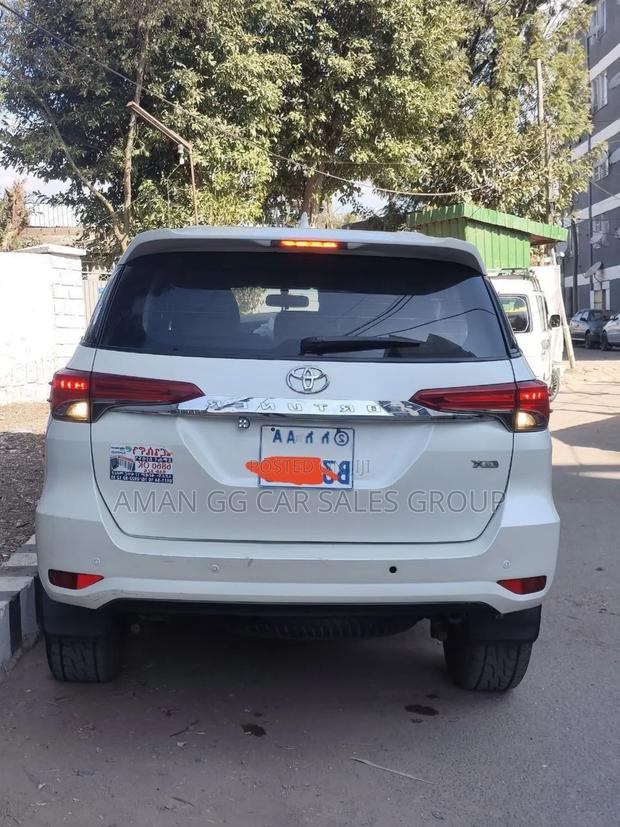 Toyota Fortuner 2017 White