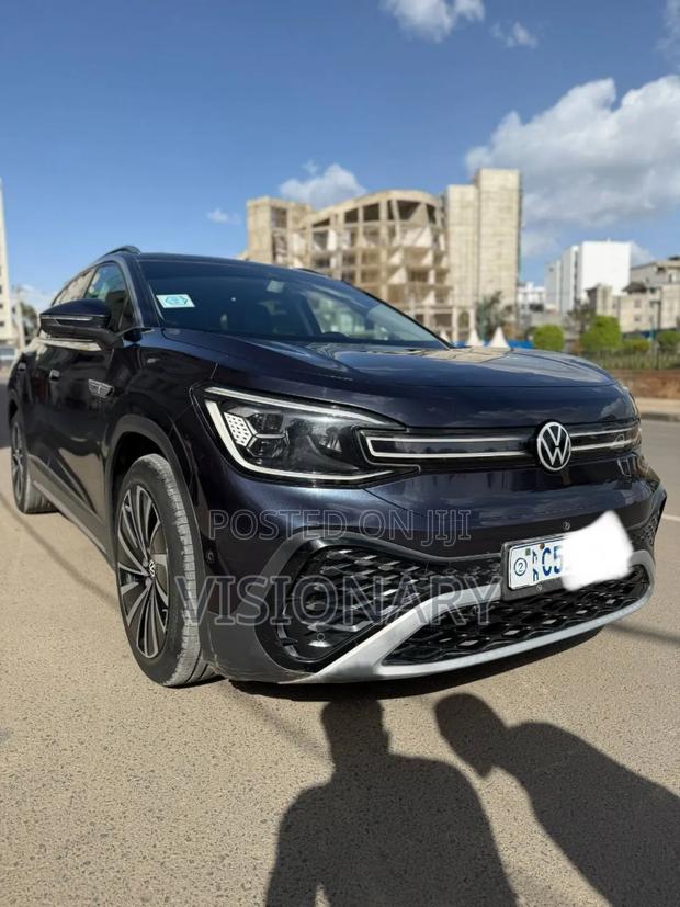Volkswagen ID.6 2022 Black