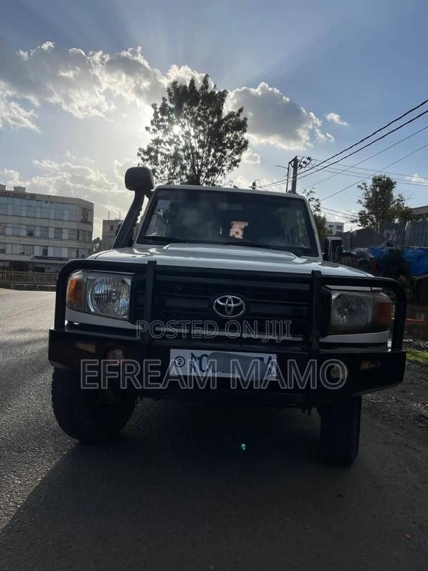 Toyota Land Cruiser 2018