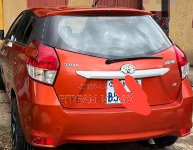 Toyota Yaris 2015