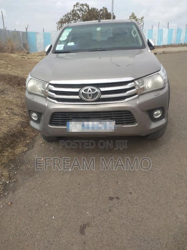 Toyota Hilux 2017