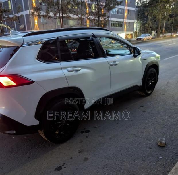 Toyota Corolla 2022 White