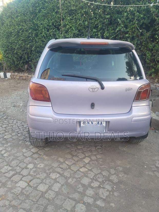 Toyota Vitz 2004 Pearl