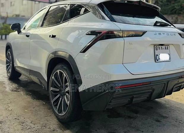 Jetour Dashing 2022 White