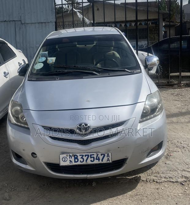 Toyota Yaris 2007 Silver