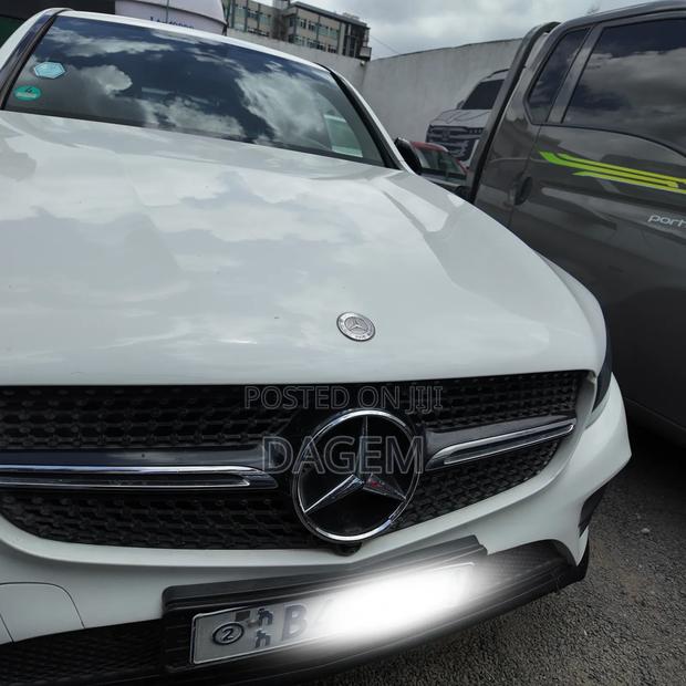Mercedes-Benz GLC-Class 2018 White
