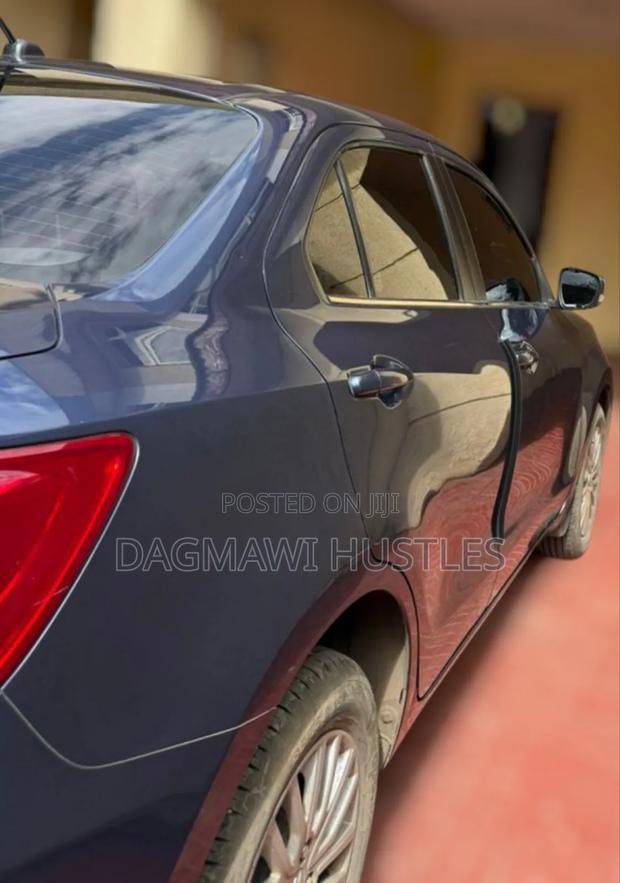 Suzuki Dzire 2022 Blue