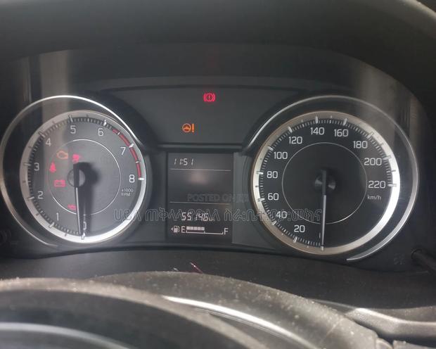 Suzuki Ertiga 2021 Silver