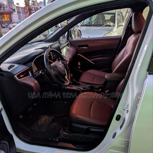 Toyota Corolla Cross Hybrid 2023