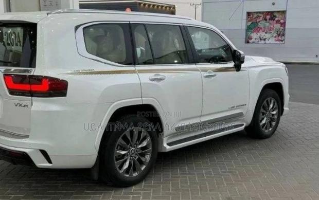 New Toyota Land Cruiser 2024 Ivory
