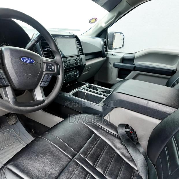 Ford F-150 2018 Black