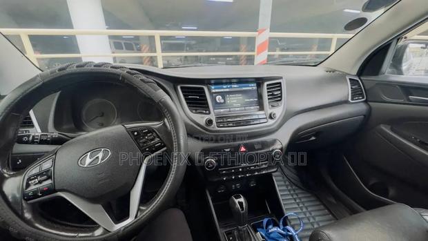 Hyundai Tucson 2015 Black
