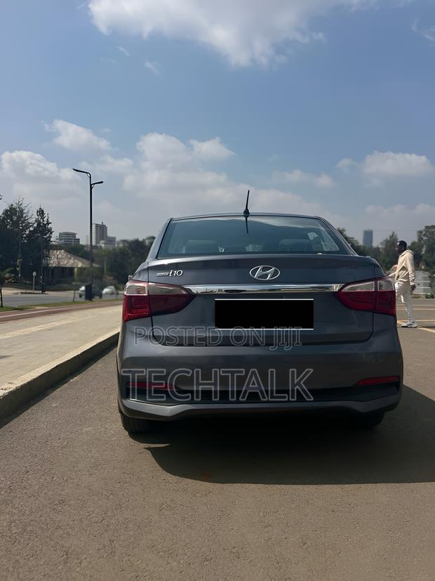 Hyundai I10 2019 Gray