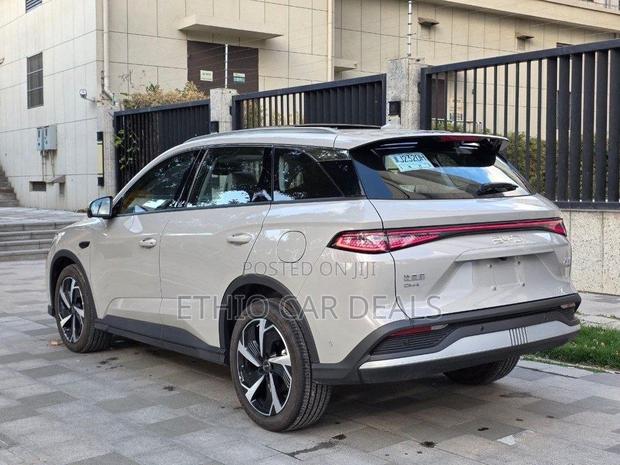 New BYD Sealion 06 DM-i 2025 Silver