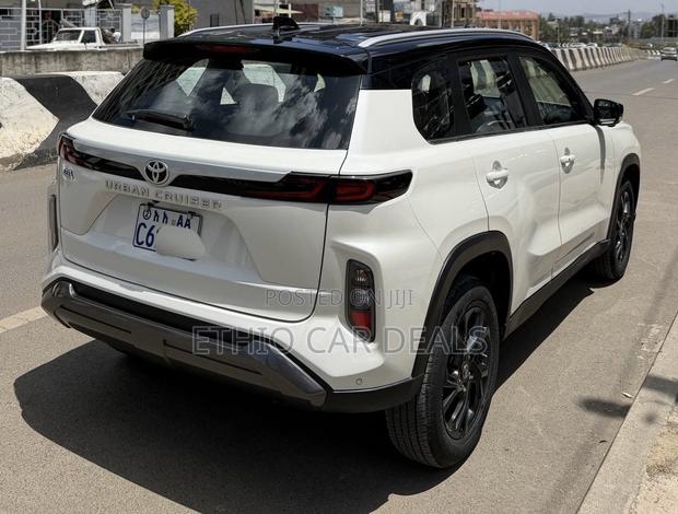 Toyota Urban Cruiser 2024 White