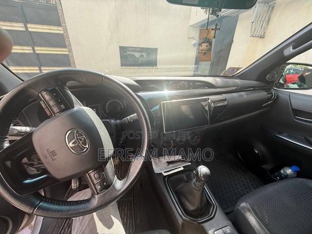 Toyota Hilux 2020