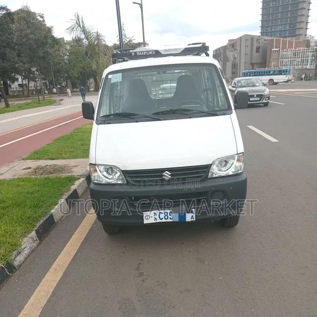 Suzuki Eeco 2025
