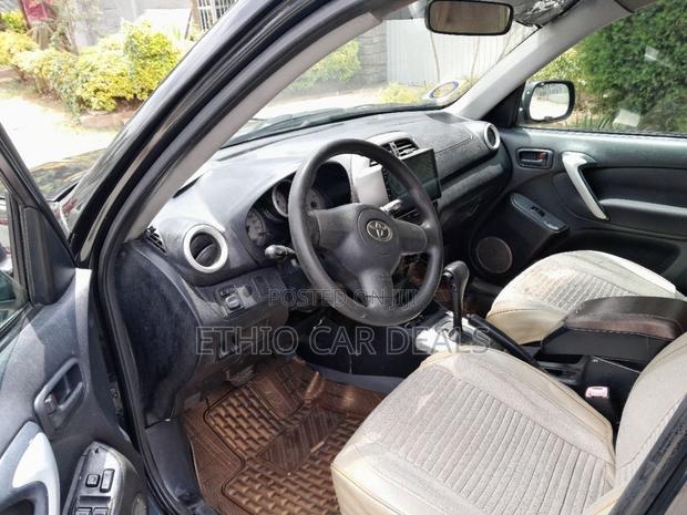 Toyota RAV4 2005 Black
