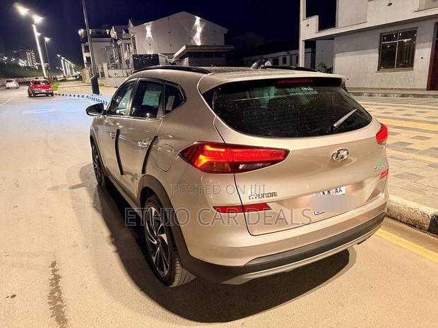 Hyundai Tucson 2020 Silver