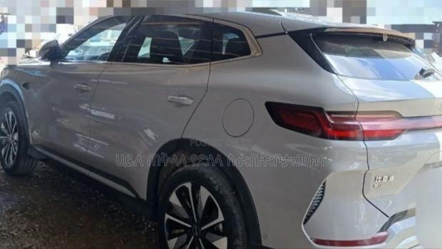 BYD Song Plus 2025 Pink