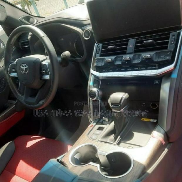 Toyota Land Cruiser 2023 Beige