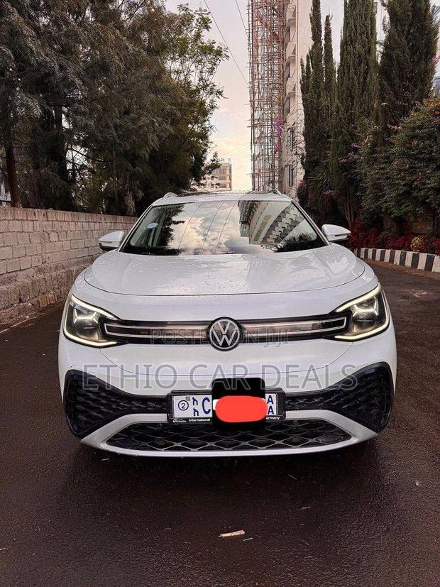 Volkswagen ID.6 2023 White