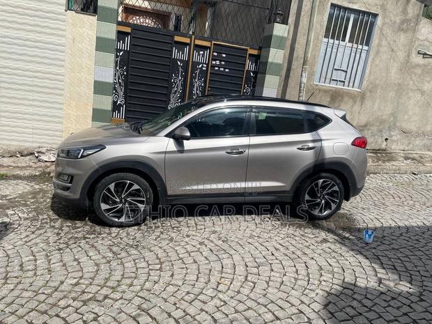 Hyundai Tucson 2020 Silver