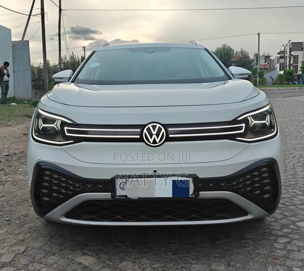 Volkswagen ID.6 2023 White