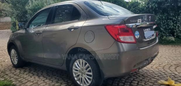 Suzuki Dzire 2022 Gray