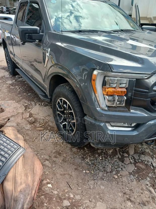 Ford F-150 LARIAT 2021 Blue