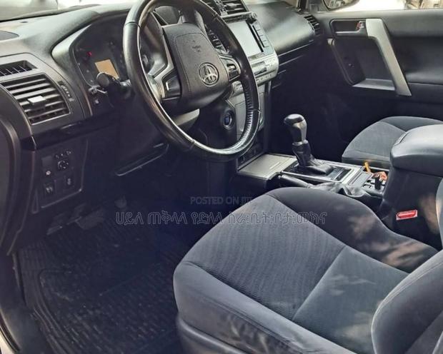 Toyota Land Cruiser Prado 2020 Silver