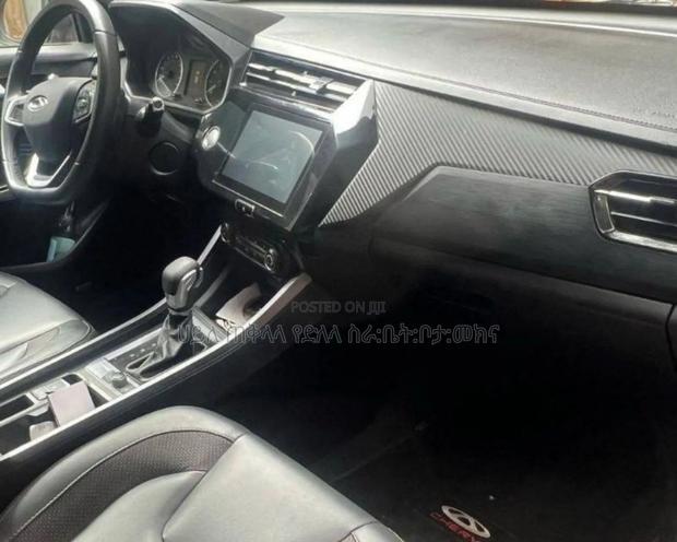 Chery Tiggo 2 2022 Gold