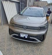 Volkswagen ID.6 2024 Gold for sale