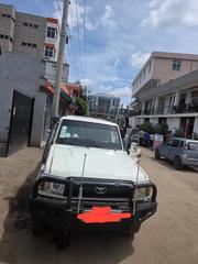 Toyota Land Cruiser 4.0 V6 GXR 2019 White for sale