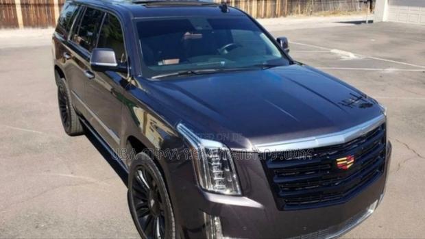 Cadillac Escalade 2021 Gray