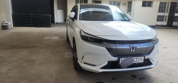 Honda e:NS1 2023 White