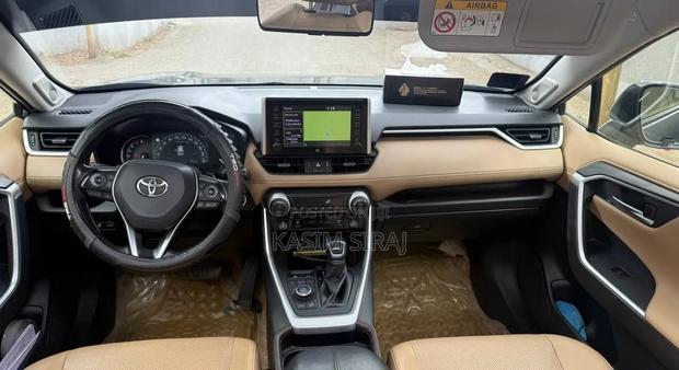 Toyota RAV4 Adventure AWD 2020 Gray