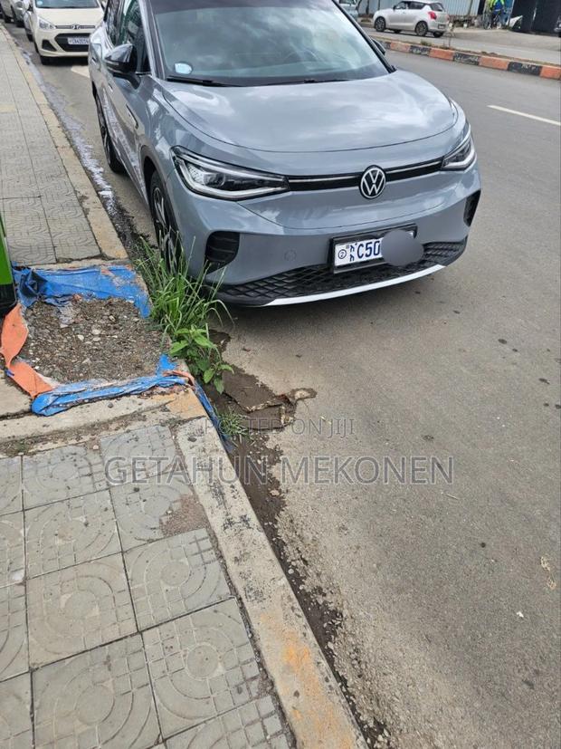 Volkswagen ID.4 2023 Gray
