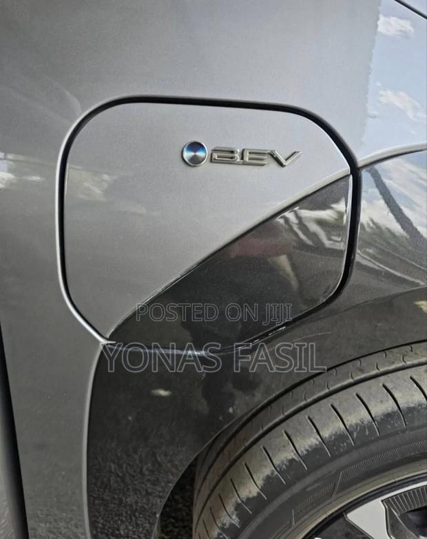 New Toyota bZ4X 2024 Gray
