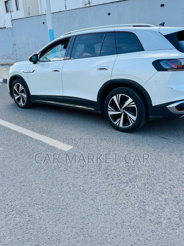 Volkswagen ID.6 2023 White