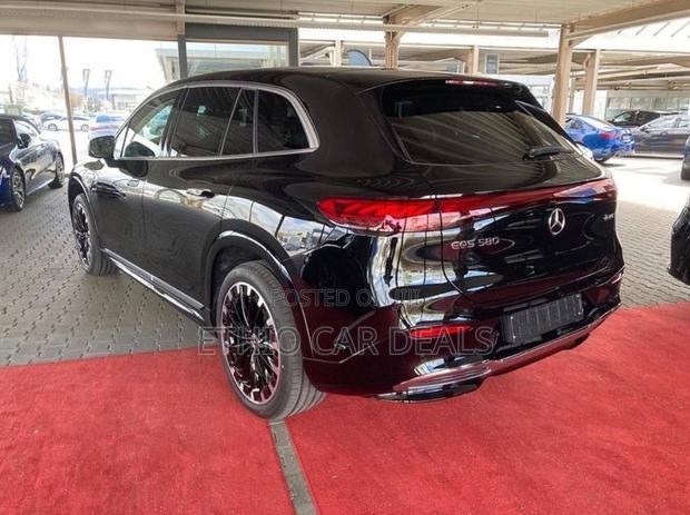 Mercedes-Benz EQS 2023 Black