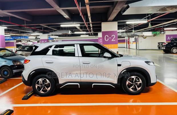 BYD Yuan Up 2025 White