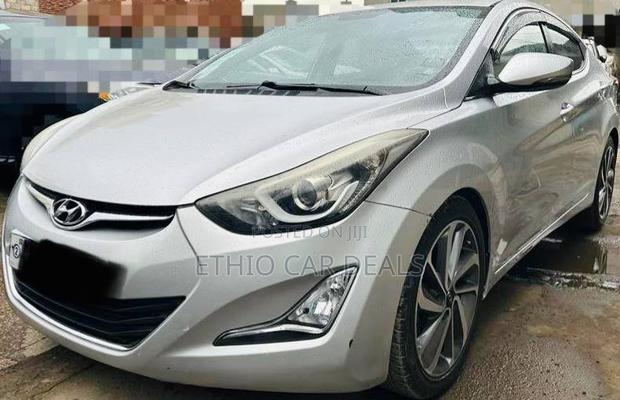 Hyundai Avante 2015 Silver