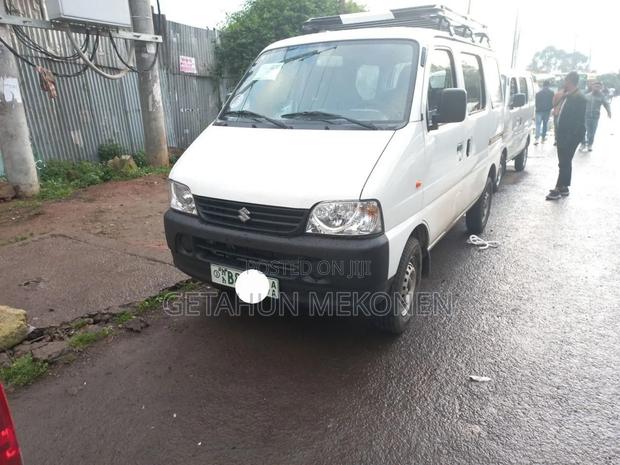 Suzuki Eeco 2024 White