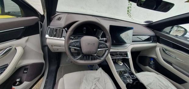 New BYD Song Plus 2025 Ivory