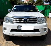 Toyota Fortuner 2012 White for sale