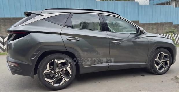 Hyundai Tucson 2022 Gray