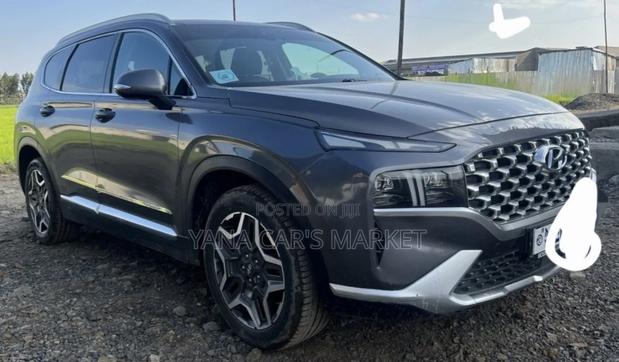 Hyundai Santa Fe Hybrid 2023 Gray
