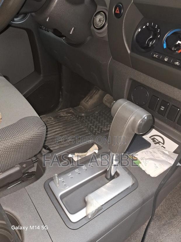 Nissan X-Trail 2005 Gray